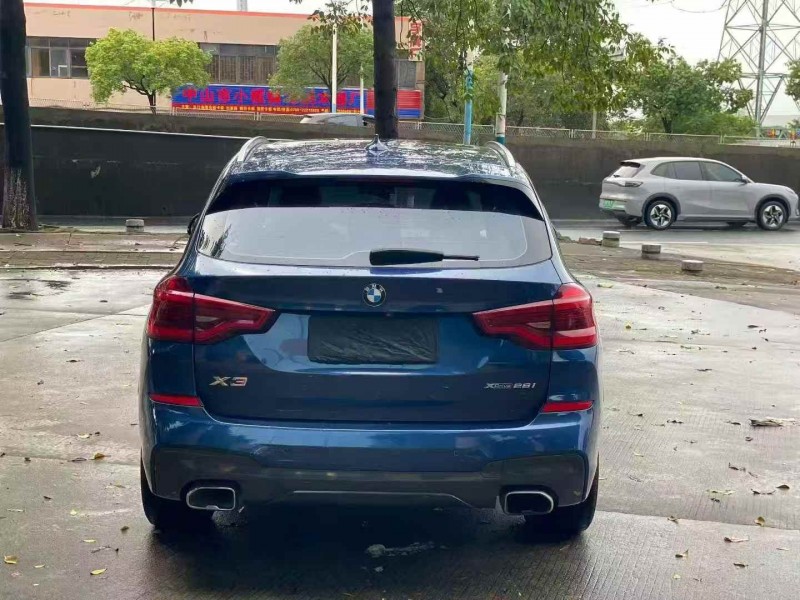 广州19年宝马X39