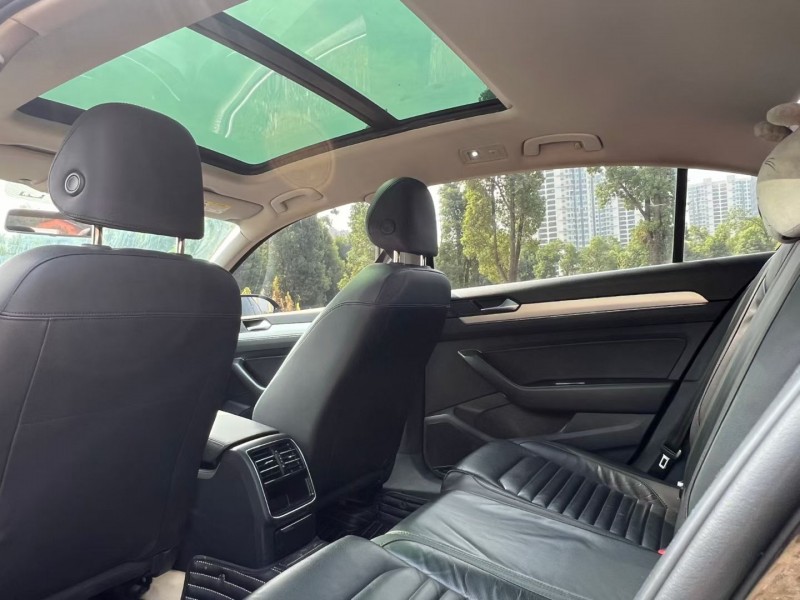 青岛19年大众迈腾5