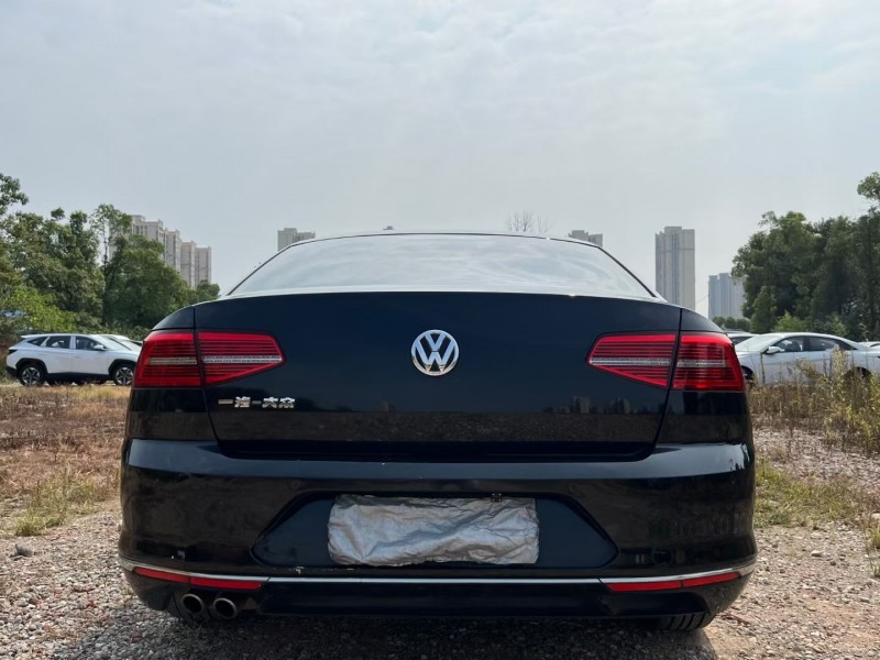 青岛19年大众迈腾9