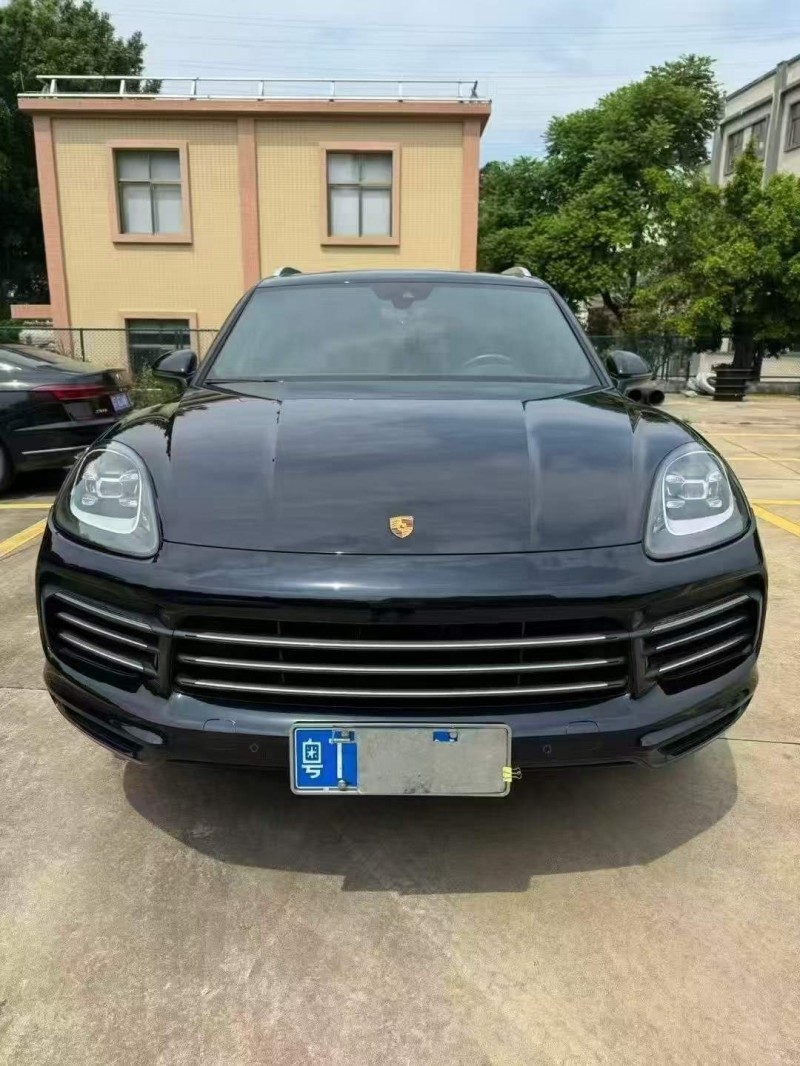 广州20年保时捷卡宴1