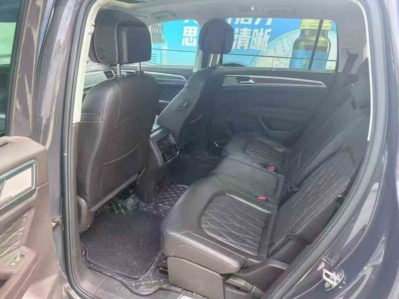 潍坊19年大众途昂6