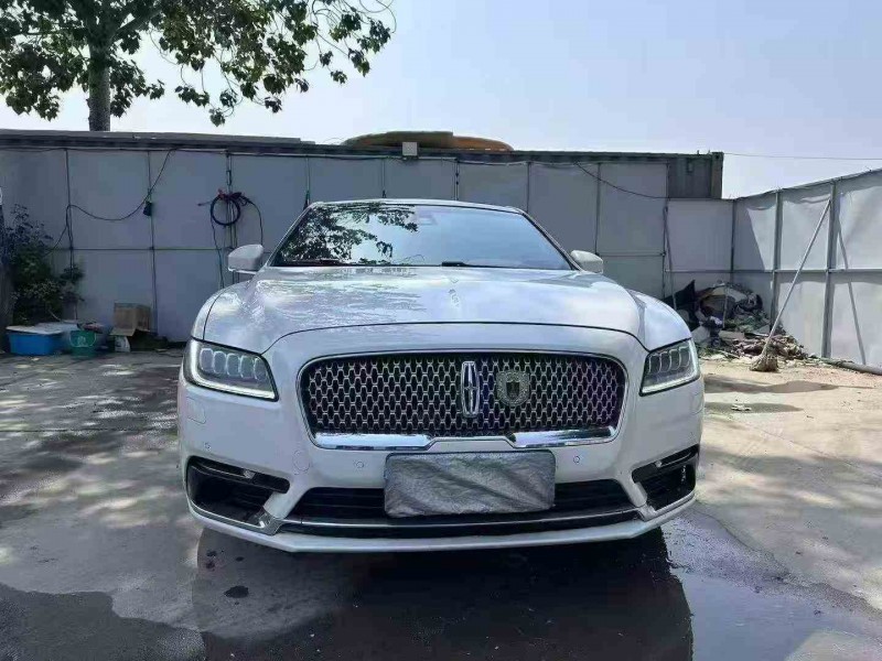 烟台18年林肯大陆1