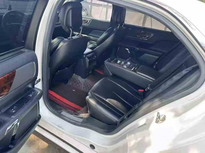 烟台18年林肯大陆5