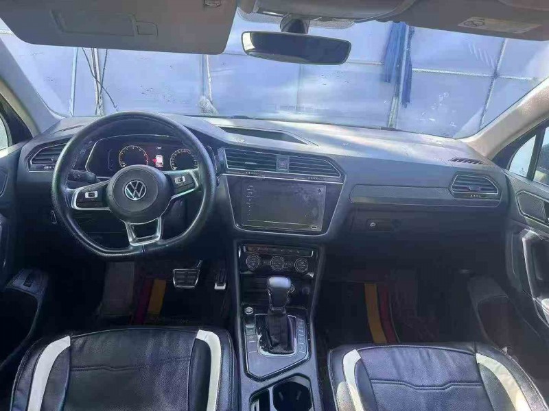 东营21年大众途观4