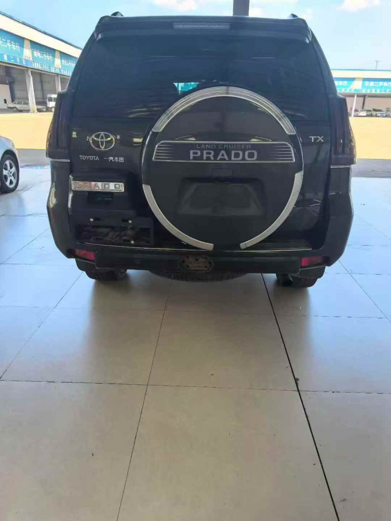 汕头18年丰田普拉多9