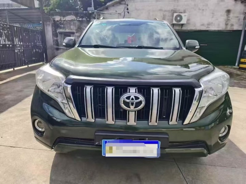 金华11年丰田普拉多1