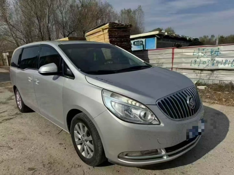 石家庄13年别克GL82