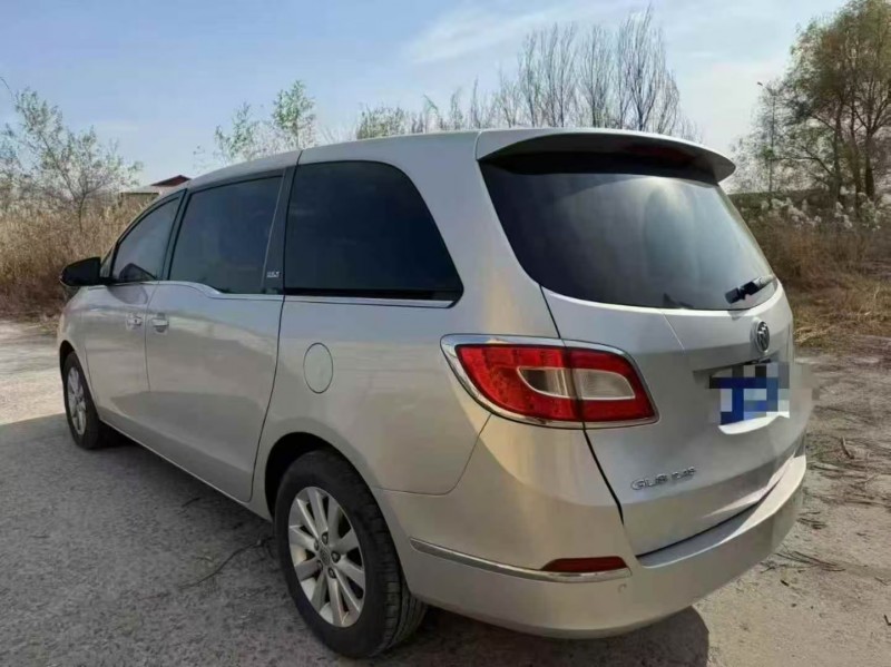 石家庄13年别克GL84