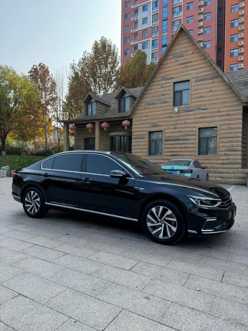 保定24年大众迈腾3