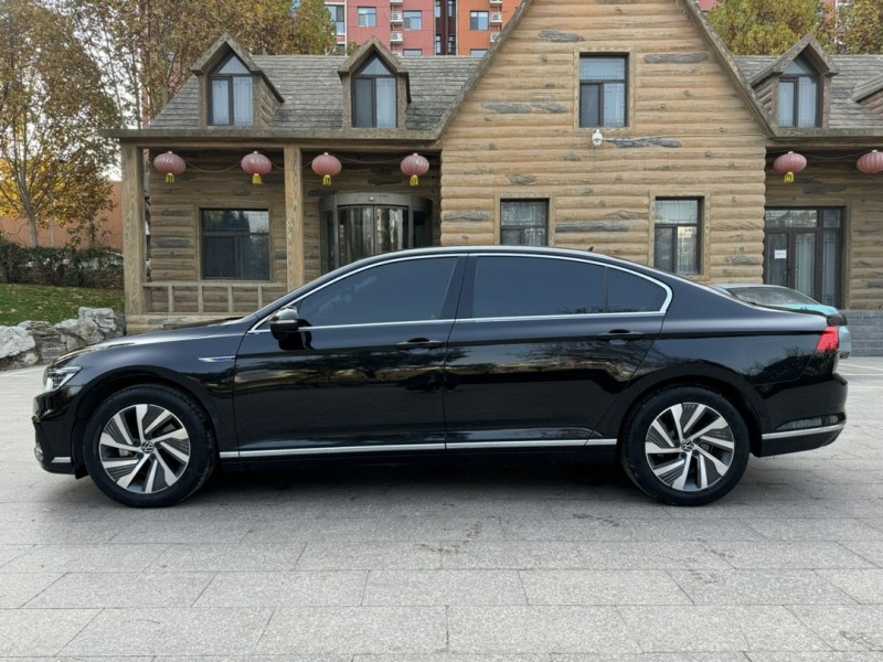 保定24年大众迈腾5