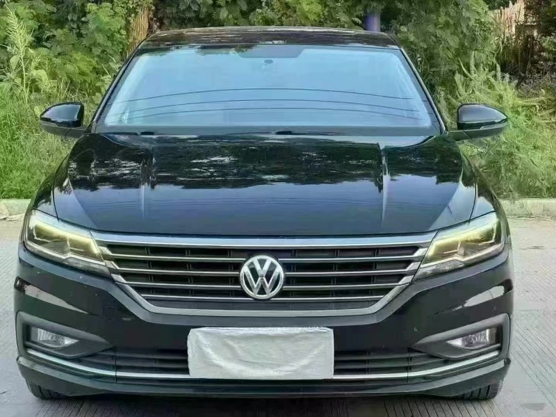 汕头19年大众朗逸1