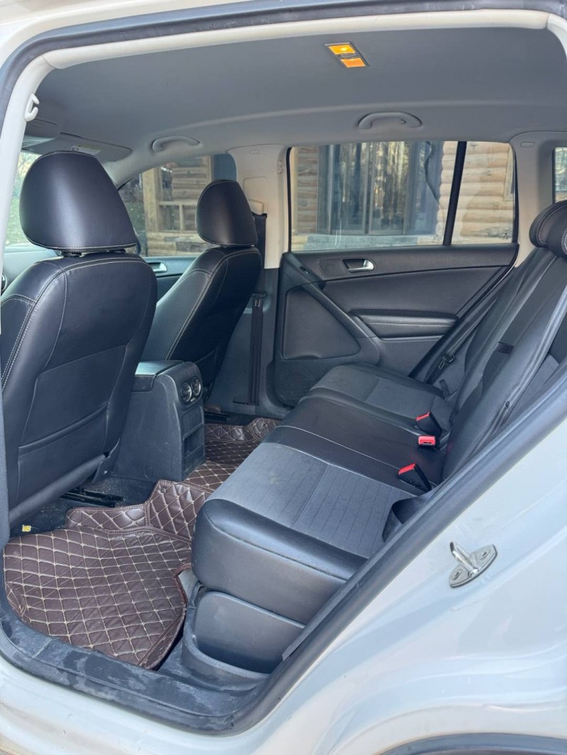 邢台17年大众途观7