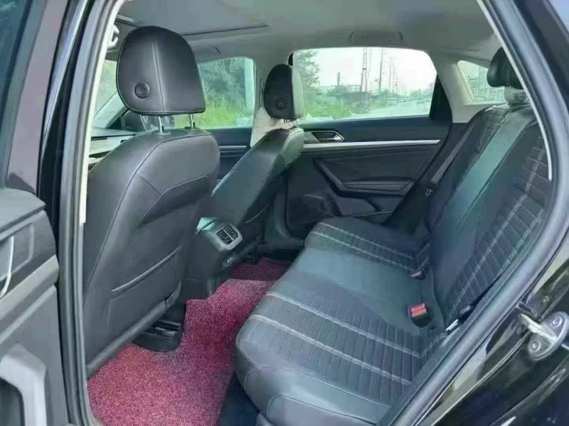 汕头19年大众朗逸6