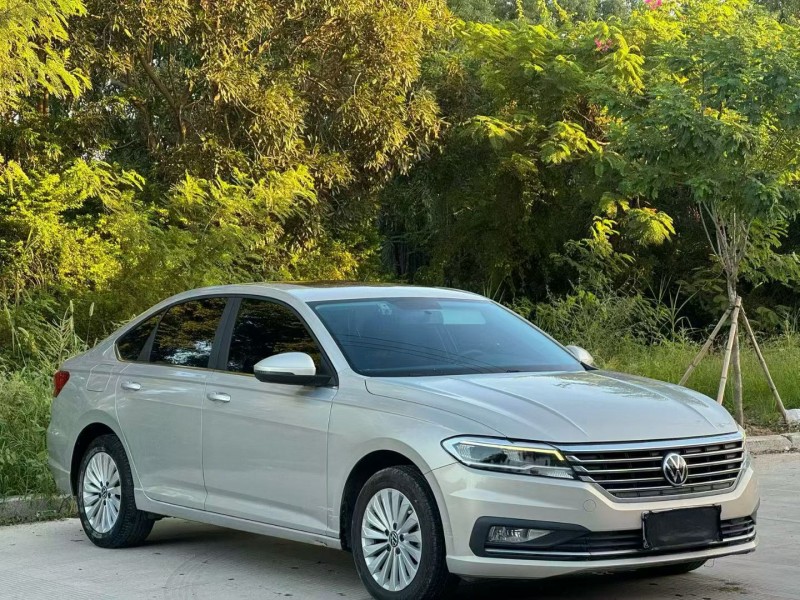 汕头21年大众朗逸2