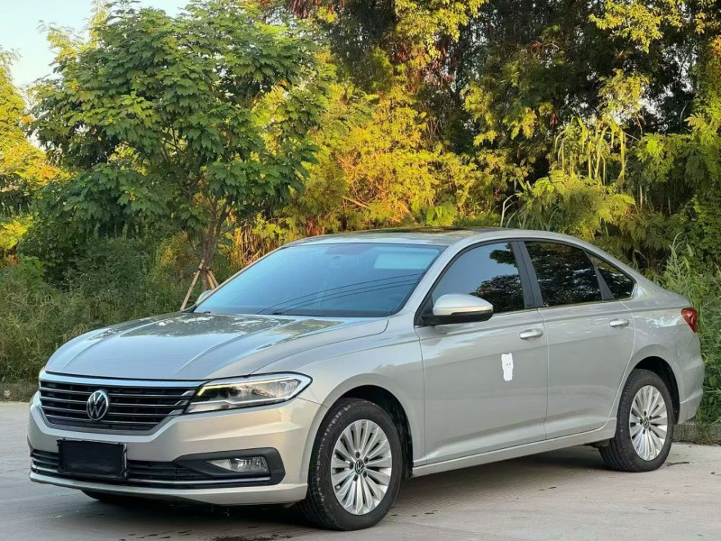 汕头21年大众朗逸3