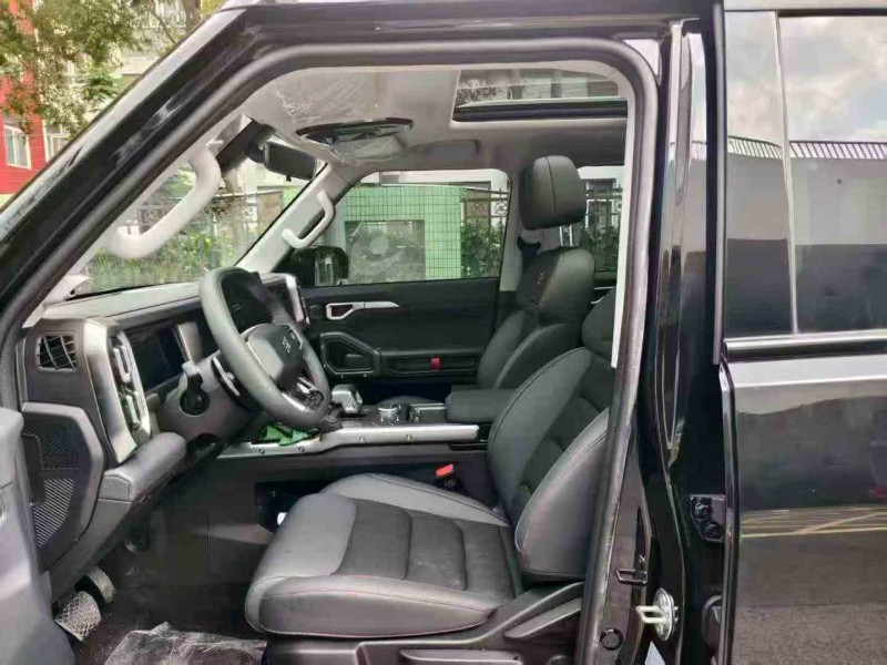 成都25年奇瑞捷途4