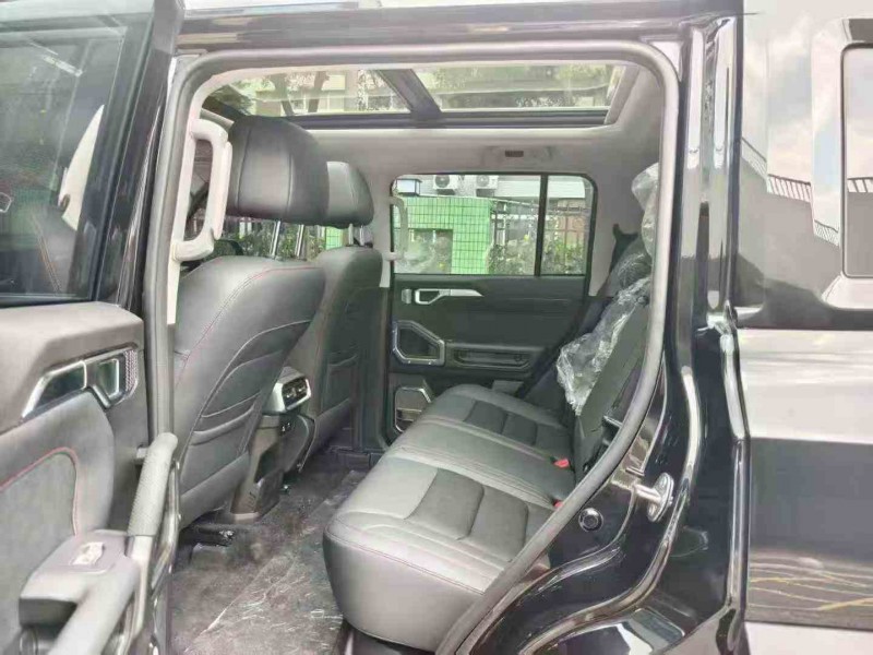 成都25年奇瑞捷途6