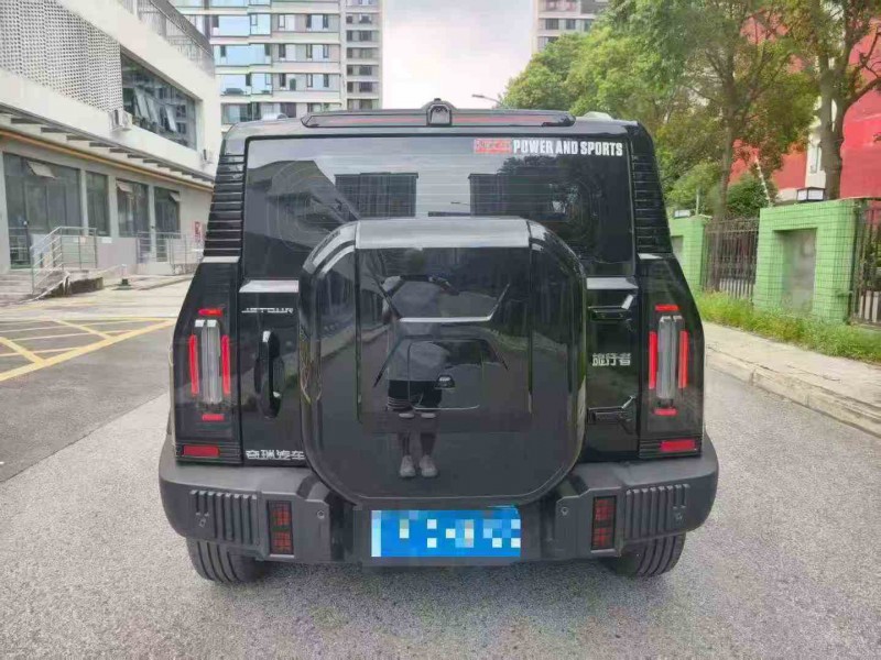 成都25年奇瑞捷途9