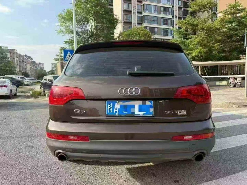贵港15年奥迪Q79
