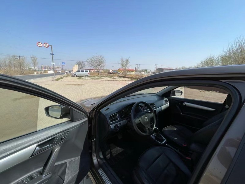 沧州14年大众朗行7