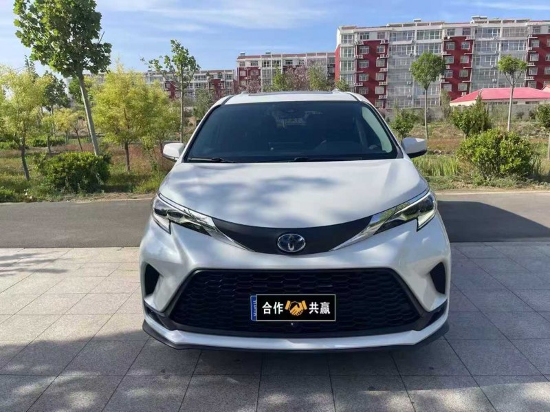 沧州23年丰田格瑞维亚1