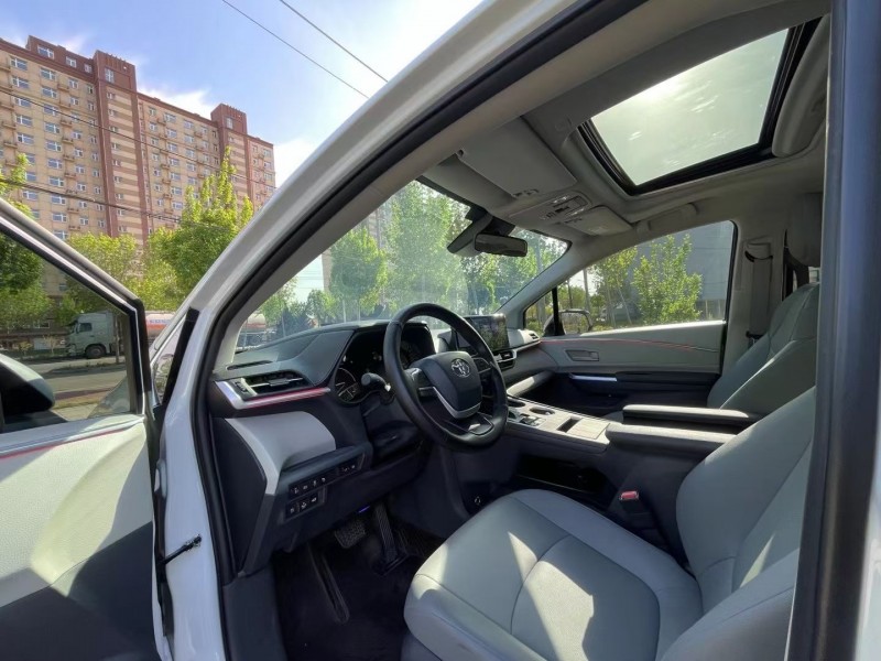 沧州23年丰田格瑞维亚7