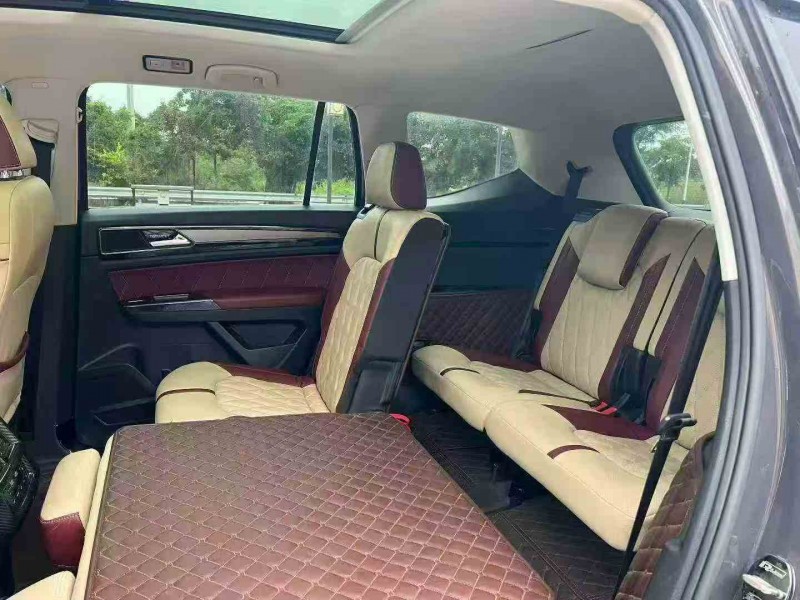 佛山19年大众途昂7