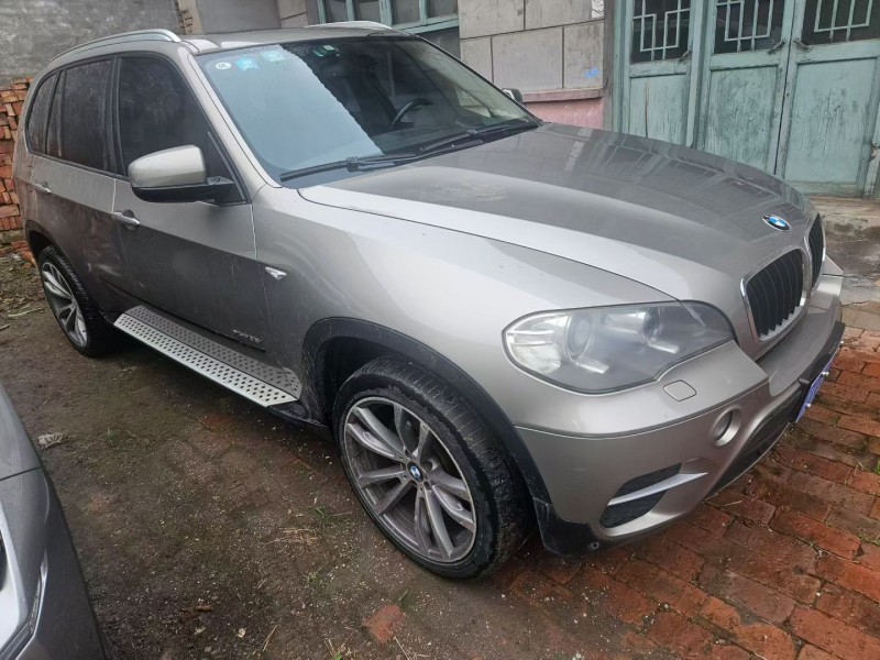 天津11年宝马X52