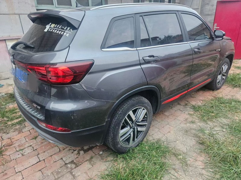 天津22年长安汽车CS757