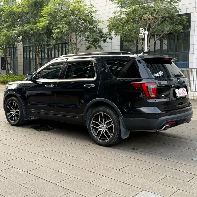 佛山17年福特探险者7