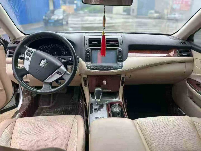 贵港13年丰田皇冠6