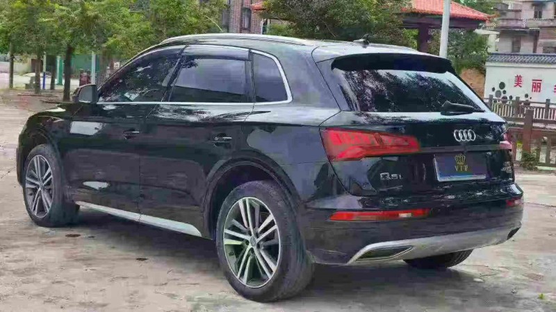 湛江20年奥迪Q57