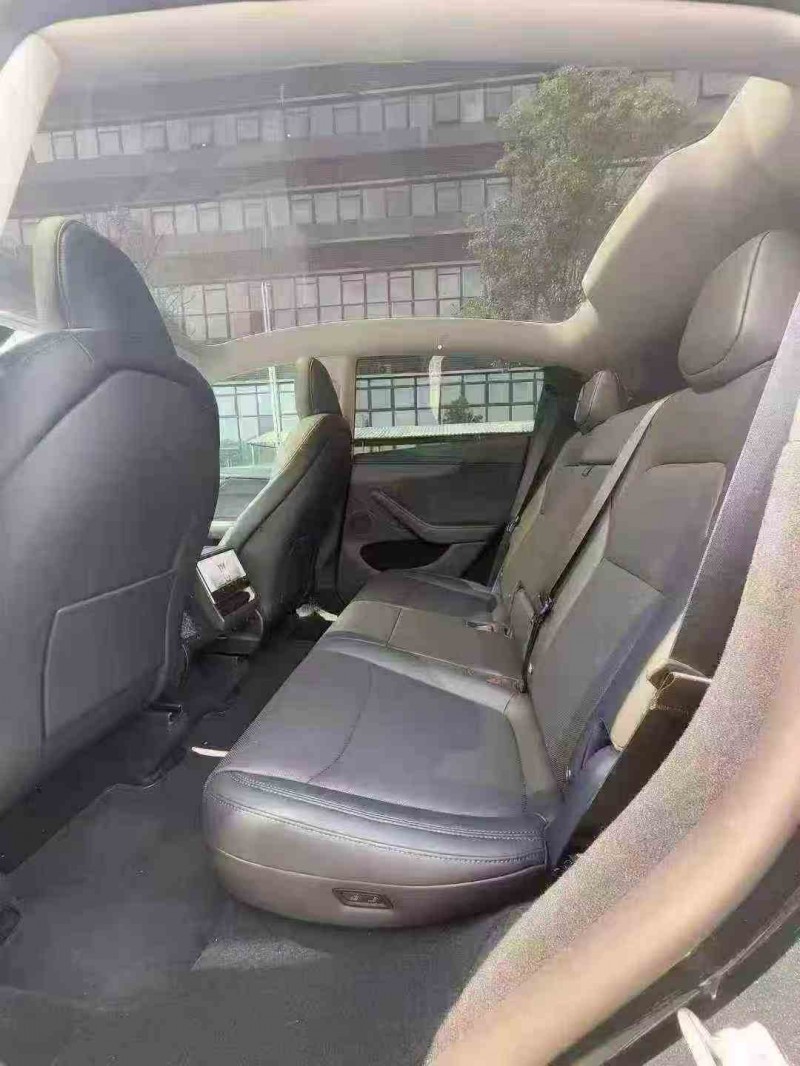 东莞25年特斯拉MODEL Y5