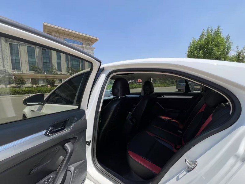 沧州20年大众凌渡8