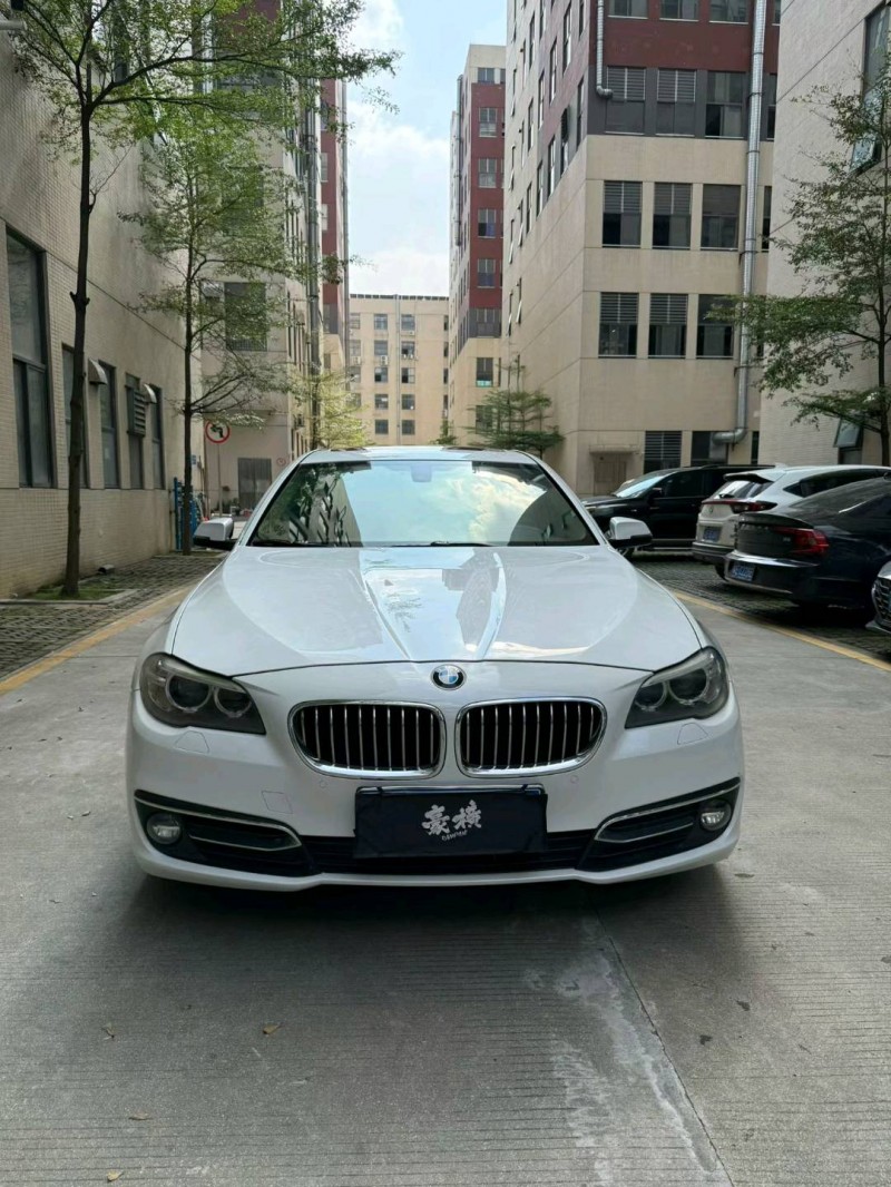 佛山17年宝马5系1