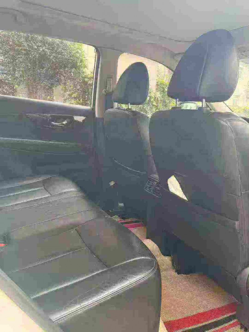 襄阳19年日产奇骏5