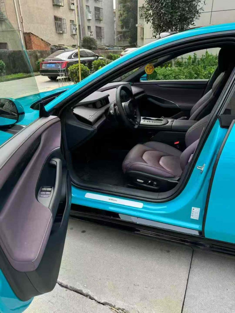 襄阳25年小米SU75