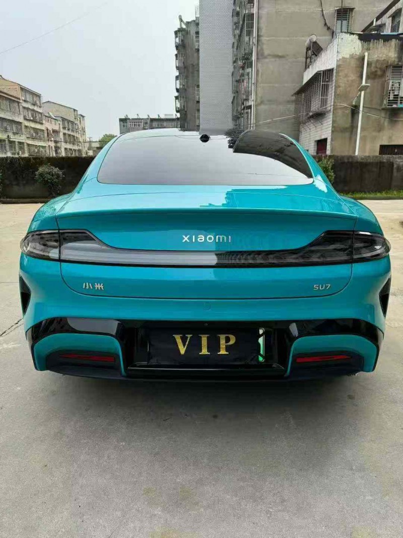 襄阳25年小米SU79