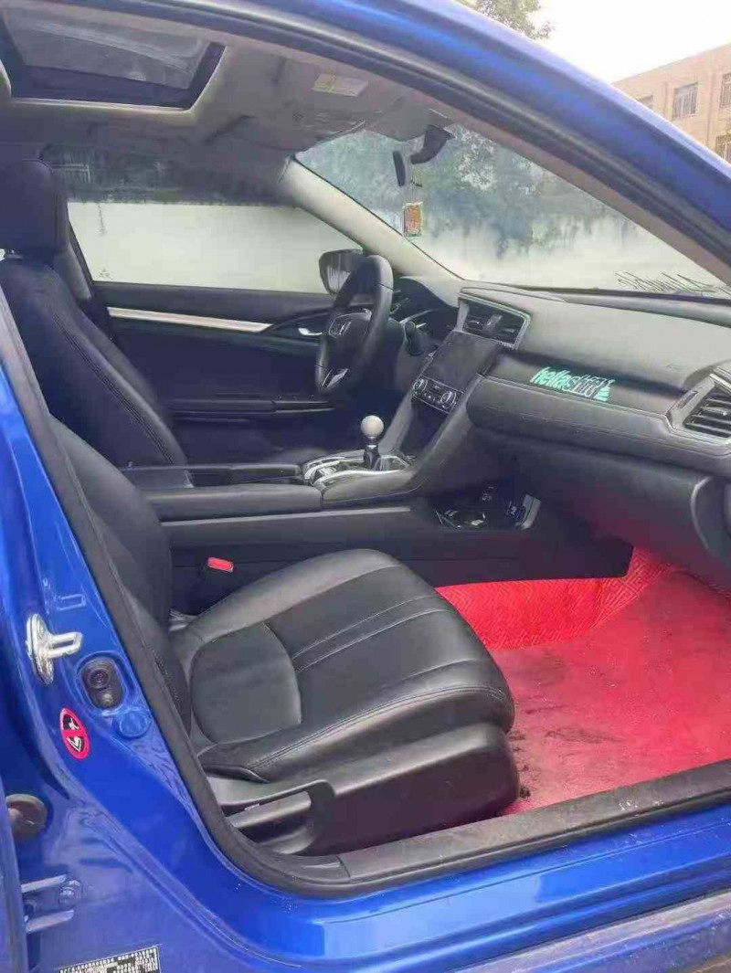 六盘水19年本田思域5