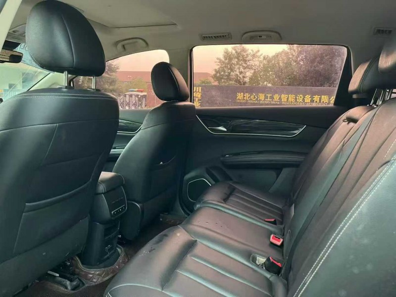 襄阳19年比亚迪宋MAX5