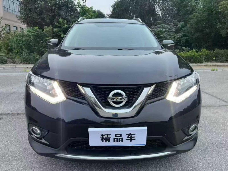 襄阳17年日产奇骏1