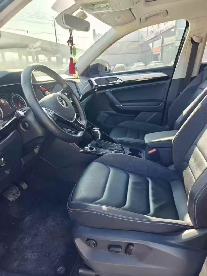 襄阳22年大众探岳3