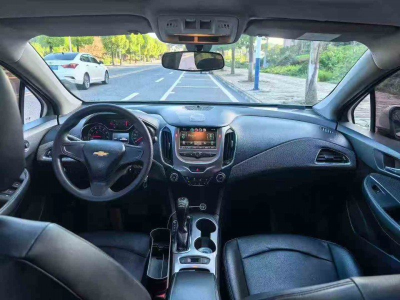 安顺18年雪佛兰科鲁兹4