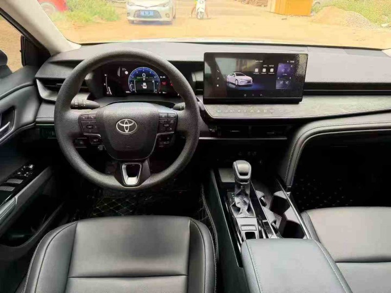 北海24年丰田凯美瑞4