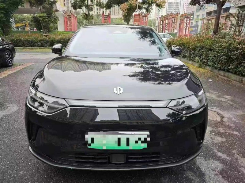 襄阳24年零跑汽车C111