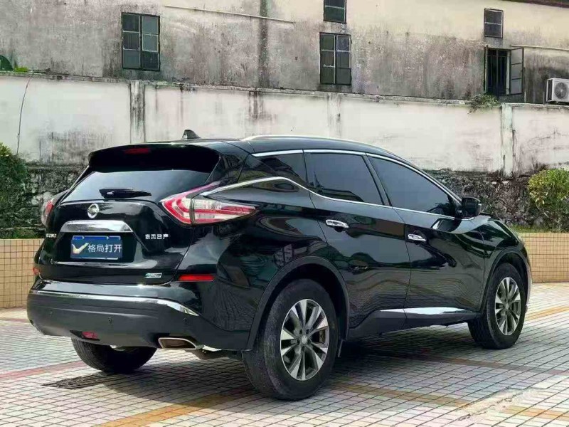 湛江18年日产楼兰8