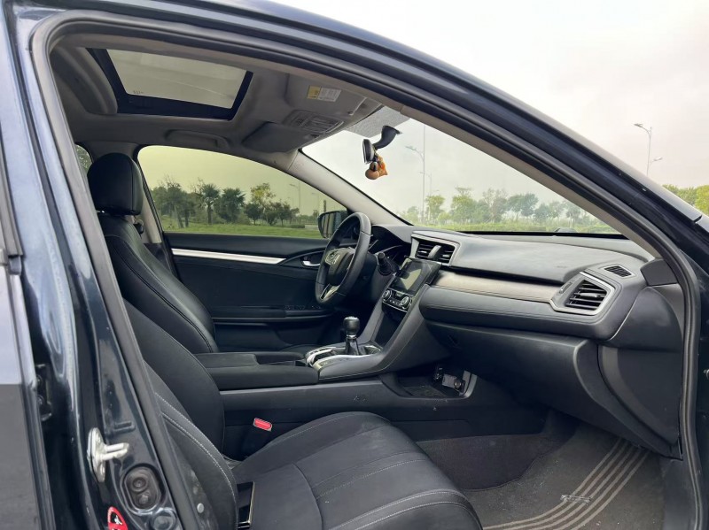 盐城18年本田思域6