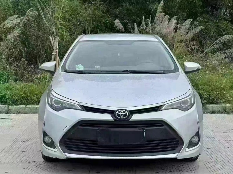 汕头18年丰田雷凌1