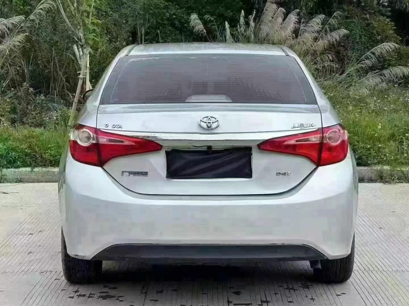 汕头18年丰田雷凌9