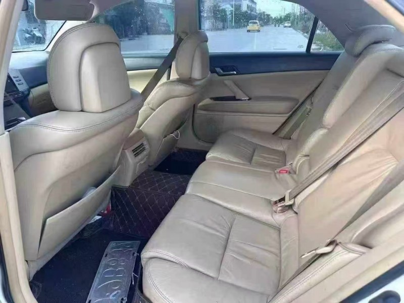 汕头10年丰田锐志5